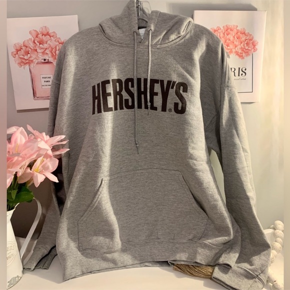 Gildan Gray Hoodie with Hershey's Logo - Picture 1 of 3